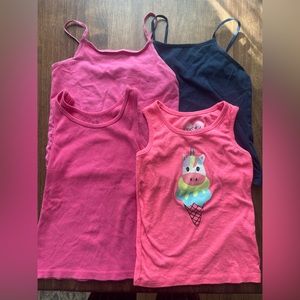 Girls tank top bundle size small/6